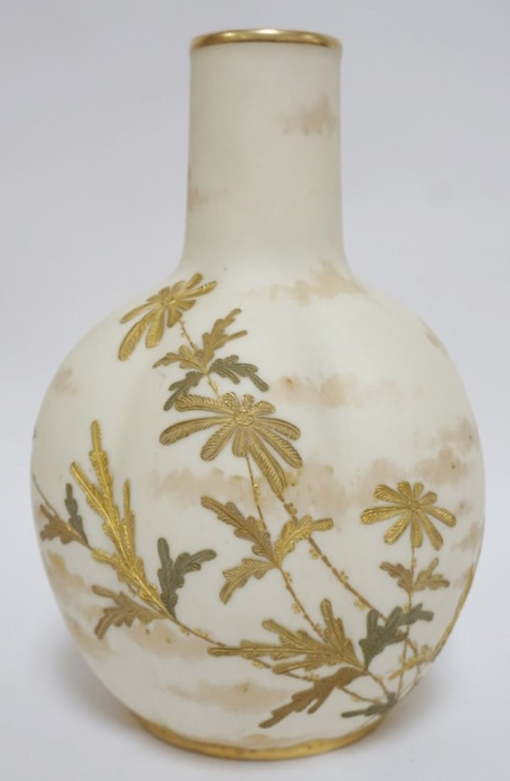 OTT & BREWER AMERICAN BELLEEK VASE (1 of 5)