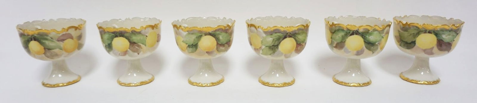 6 AMERICAN BELLEEK DESSERTS SHRIMPS (1 of 10)