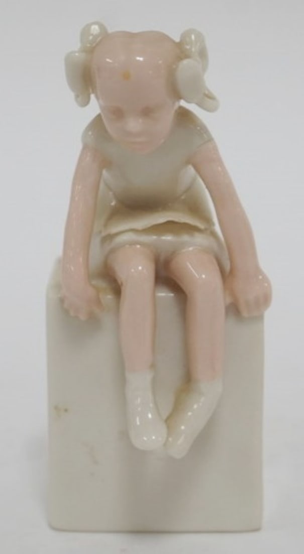 GREEN MARK LENOX *TWIN* FIGURE (1 of 6)