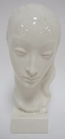 LENOX GREEN MARK FIGURE OF YOUNG WOMANS HEAD