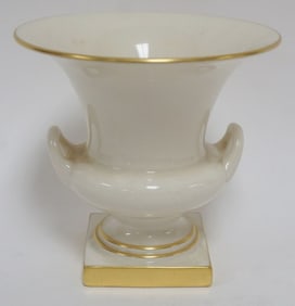LENOX GREEN MARK DOUBLE HANDLED URN
