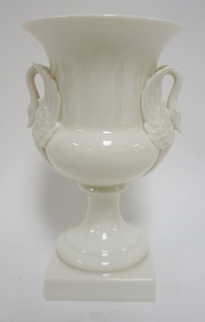 LENOX GREEN MARK URN SHAPED VASE (1 of 5)