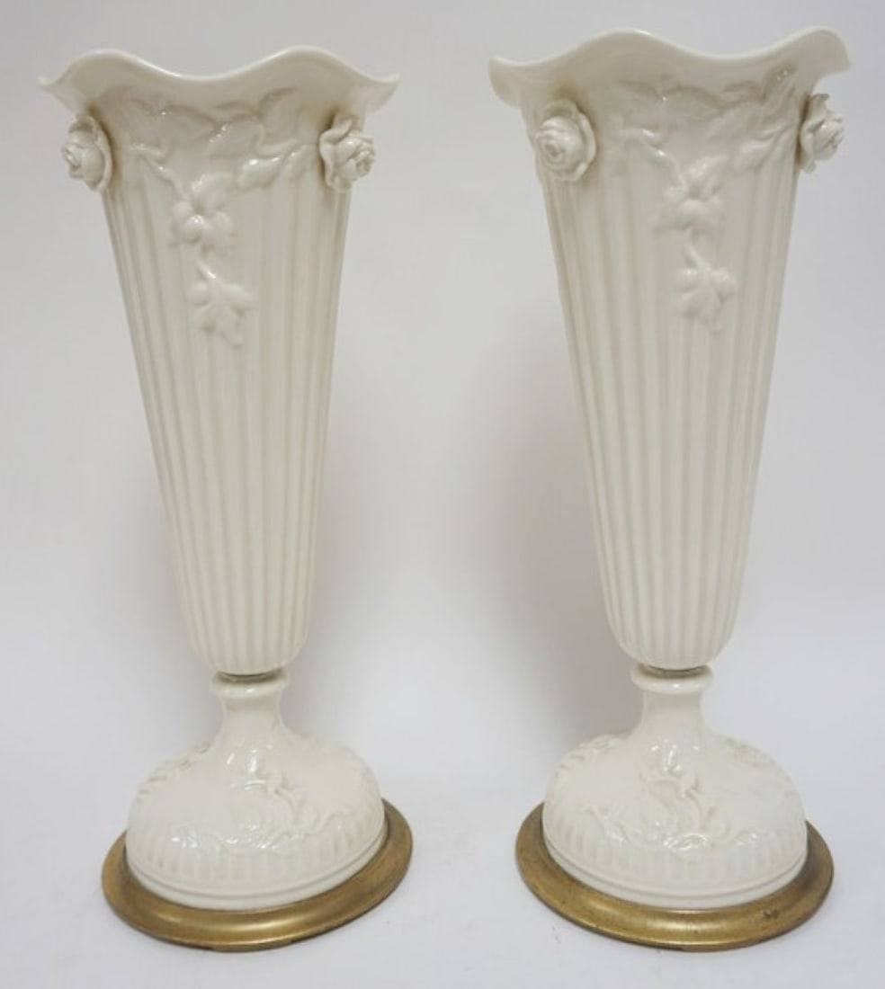NICE PAIR OF LENOX FLUTED TAPERED VASE TABLE LAMPS (1 of 6)
