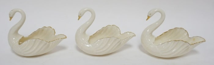 3 LENOX GREEN MARK SWANS