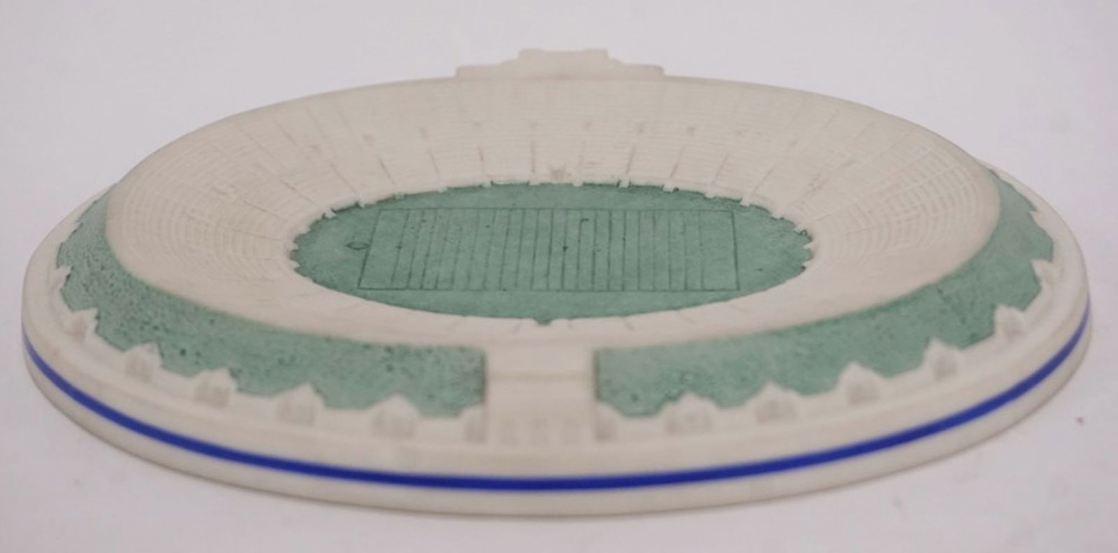 LENOX FJ CUTHBERTSON/AF WYLIE DISH: LENOX FJ CUTHBERTSON/AF WYLIE *YALE BOWL* PARIAN OVAL COMMEMORATIVE MODEL DISH, APPROXIMATELY 6 IN X 7 IN