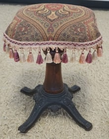 VICTORIAN PIANO ORGAN STOOL