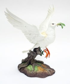 BOEHM DOVE OF PEACE FIGURE