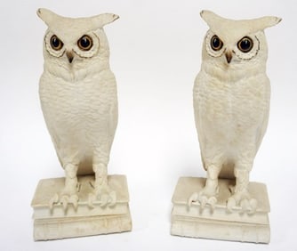 BOEHM PORCELAIN OWLS ON BOOKS