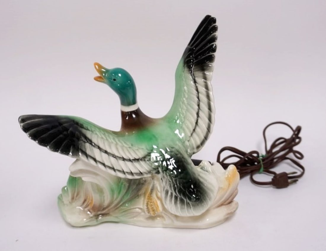 MCM DUCK TV LAMP (1 of 3)