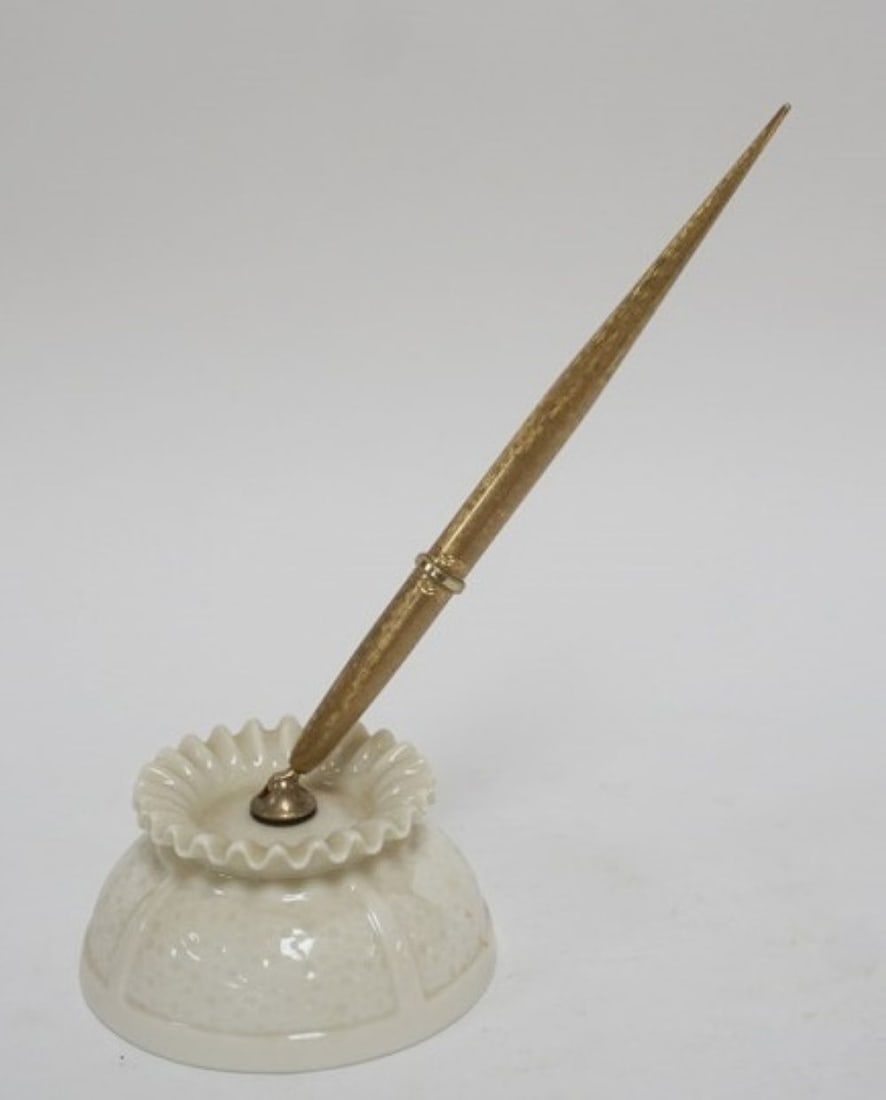 LENOX FOUNTAIN PEN HOLDER: LENOX FOUNTAIN PEN HOLDER, CUSTOM MADE FOR SHEAFFER, APPROXIMATELY 8 IN H