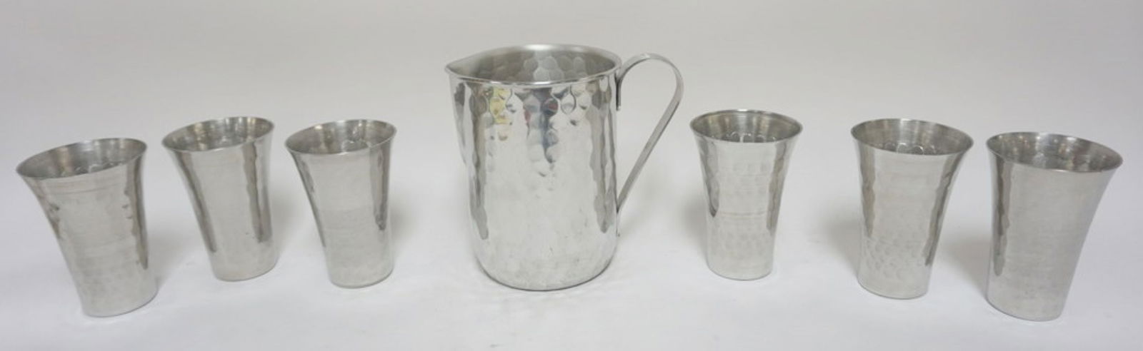 VINTAGE MCM HAMMERED ALUMINUM SET (1 of 3)