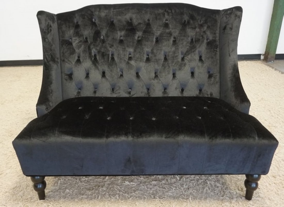 VELOUR LOVE SEAT: VELOUR TUFTED BACK LOVE SEAT, APPROXIMATELY 50 IN X 32 IN X 38 IN H