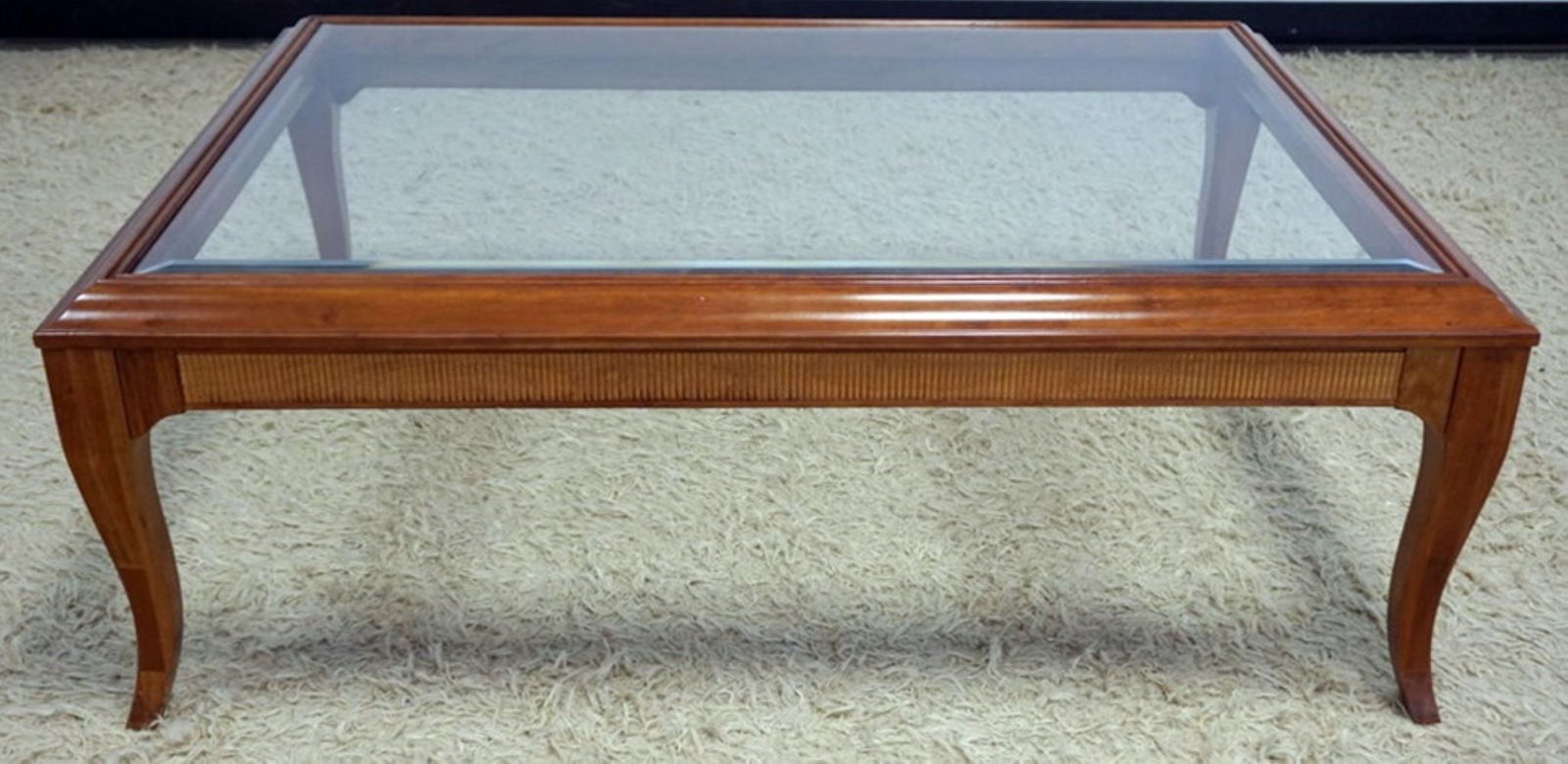 LANE CHERRY INSET GLASS COCKTAIL TABLE (1 of 5)