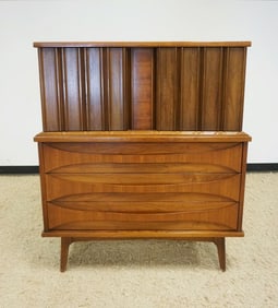 UNITED FURNITURE CO MCM HIGH CHEST