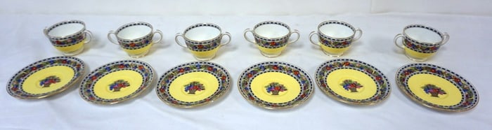 WEDGWOOD DOUBLE HANDLED CUPS AND SAUCERS