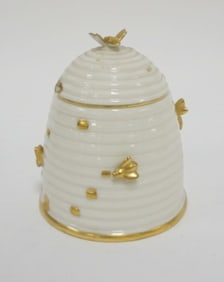 LENOX BEEHIVE HONEY JAR