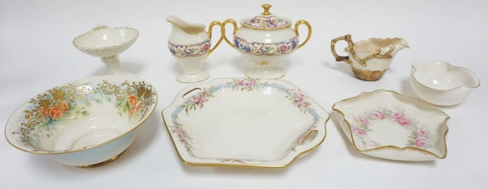 GROUP OF ASSORTED CHINA