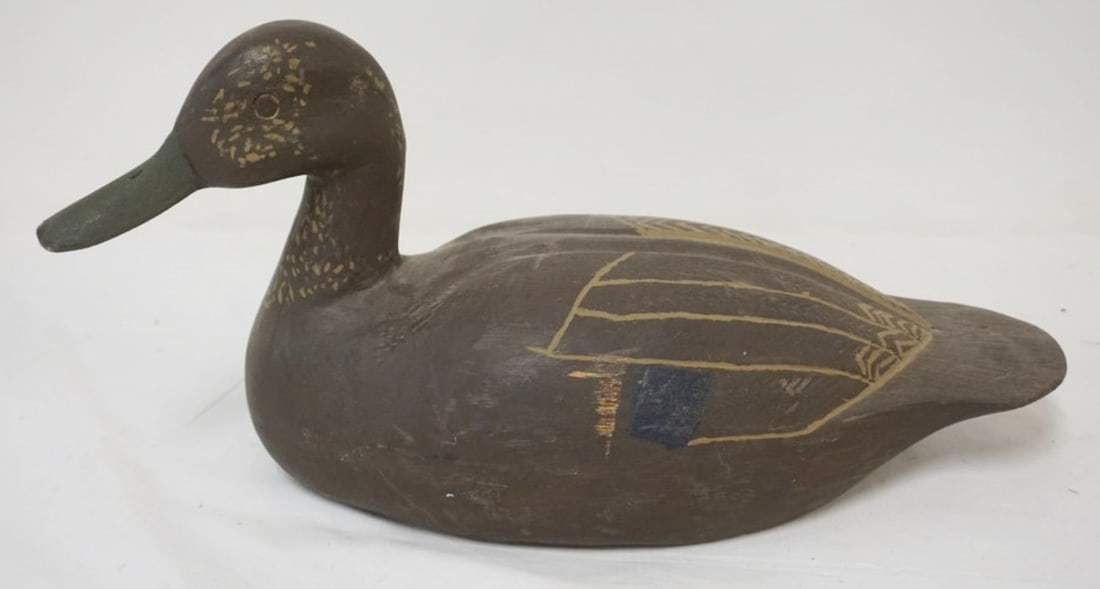 WOOD DUCK DECOY: WOOD DUCK DECOY, APPROXIMATELY 17 IN X 7 IN X 9 IN