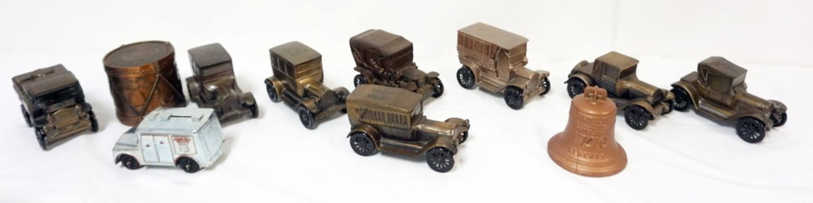 ASSORTED CAST METAL CAR AND RELATED BANKS: GROUP OF ASSORTED CAST METAL CAR AND RELATED BANKS