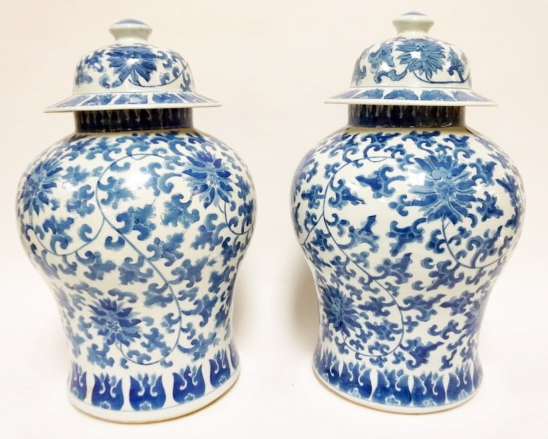 CONTEMPORARY ASIAN GINGER JARS (1 of 3)