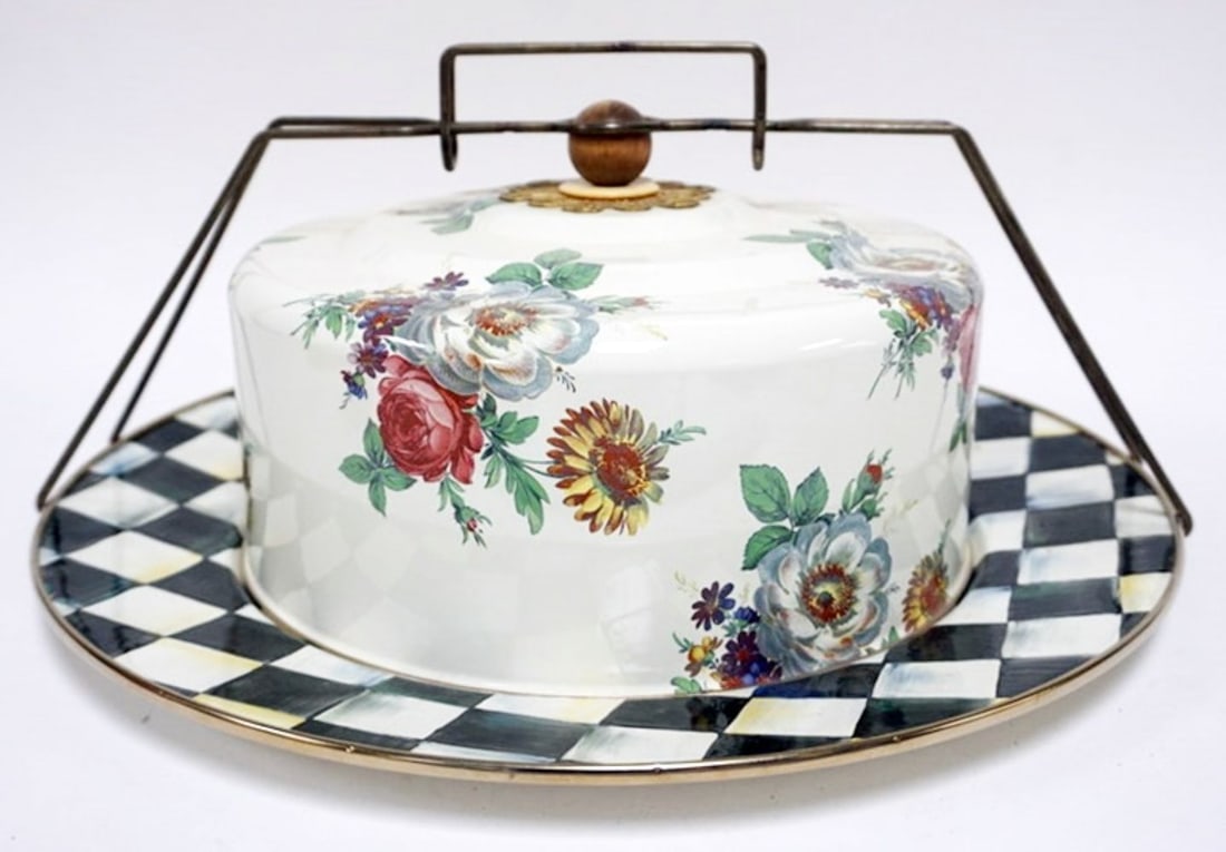 MACKENZIE CHILDS CAKE CARRIER (1 of 4)