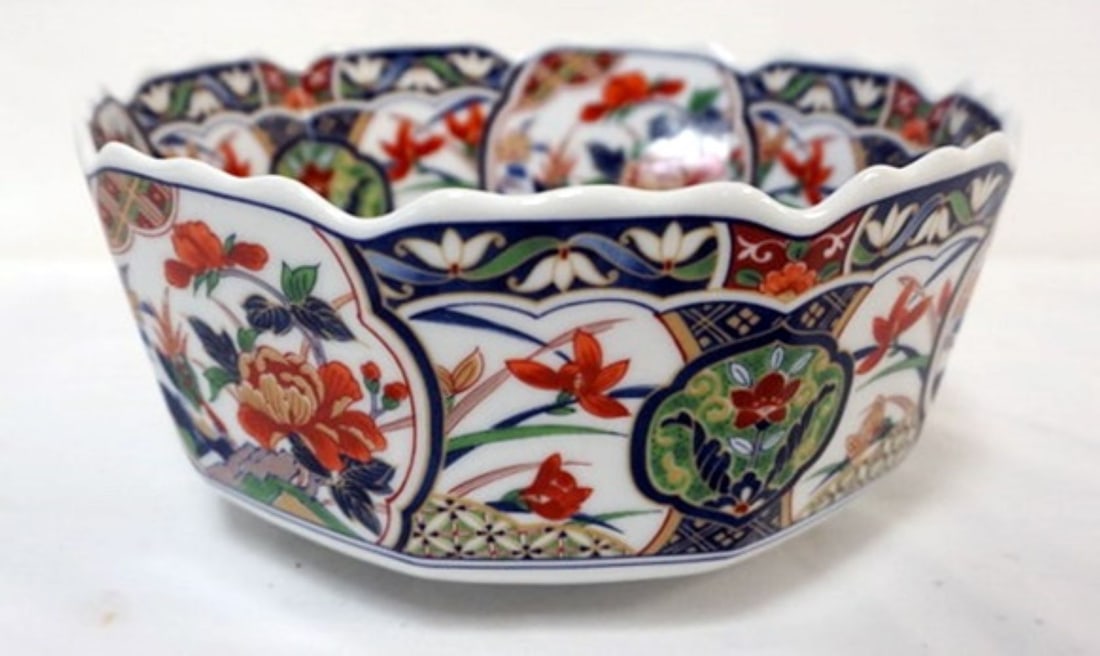 ASIAN PANEL SIDED BOWL: ASIAN PANEL SIDED BOWL, APPROXIMATELY 8 IN X 4 IN H