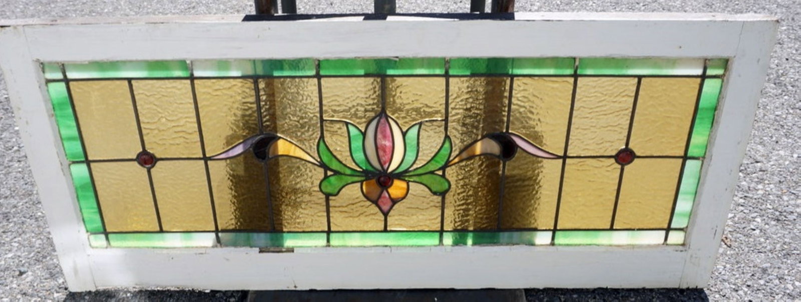 STAIN GLASS WINDOW: STAIN GLASS WINDOW, APPROXIMATELY 18 IN X 42 IN