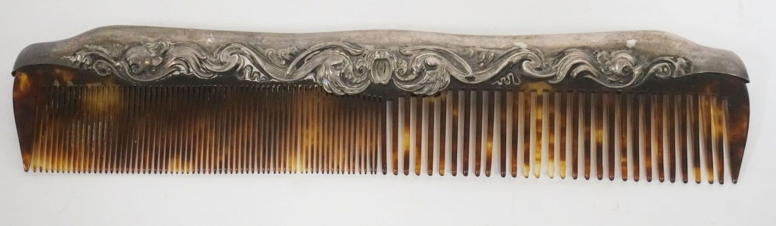 VICTORIAN STERLING SILVER COMB HOLDER (1 of 3)