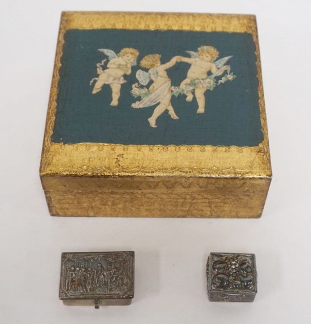 DRESSER & PILL BOXES: 1 GILT WOOD ITLAY CHERYUB DRESSER BOX, 2 STERLING SILVER DRESSER BOX 1.21 OZT, WITH 1 SILVER BOX MARKED AMANDO POGGI