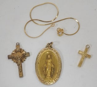 RELIGIOUS JEWELRY ASSORTMENT