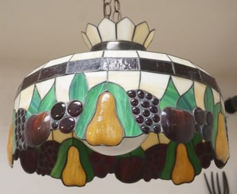 HANGING STAIN GLASS DOME LIGHT FIXTURE