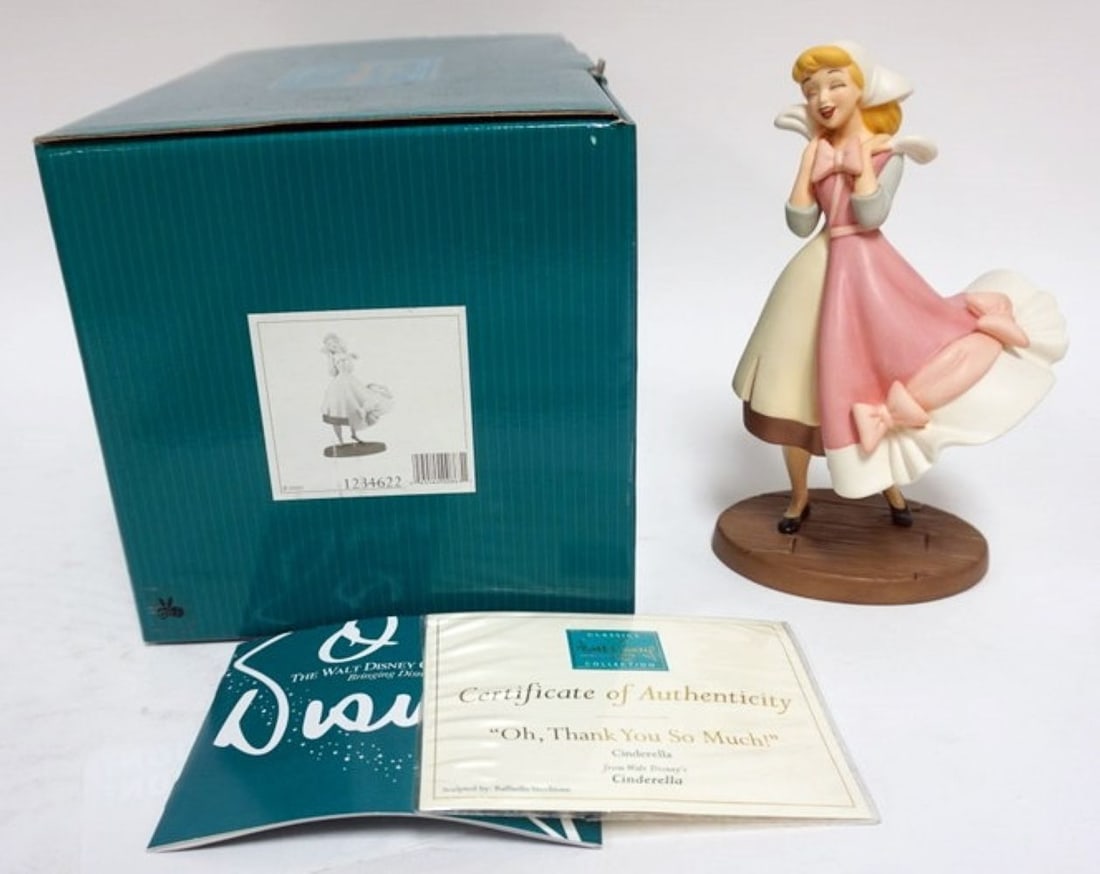 WALT DISNEY CLASSIC COLLECTION CINDERELLA (1 of 4)