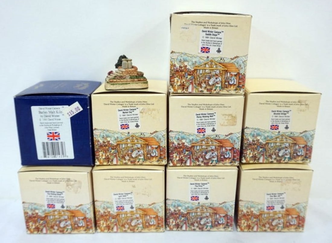 DAVID WINTER HAND PAINTED CAMEOS ASSORTMENT (1 of 3)