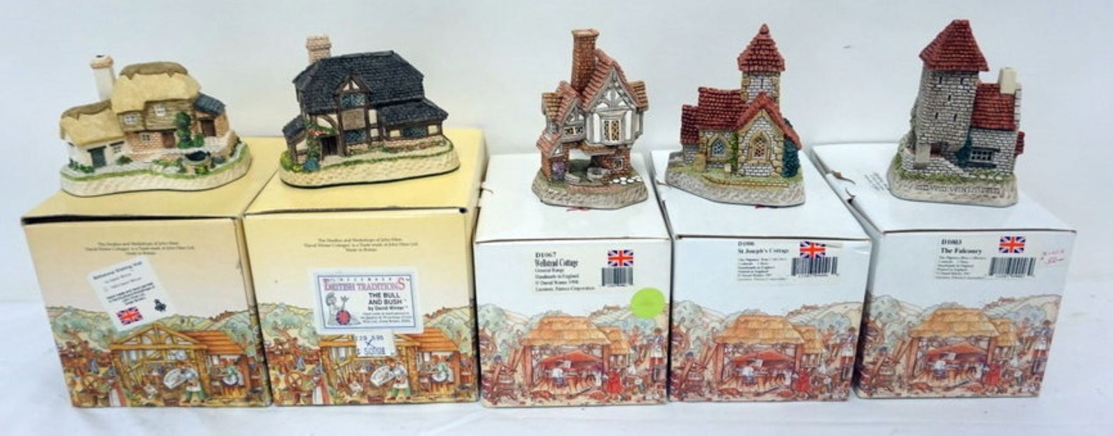 DAVID WINTER HAND PAINTED COTTAGES (1 of 6)