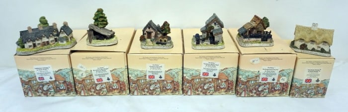 DAVID WINTER HAND PAINTED COTTAGES