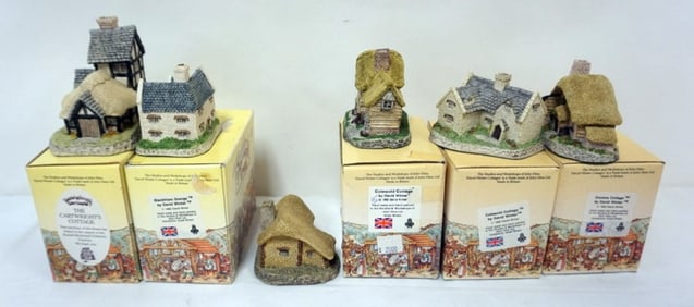 DAVID WINTER HAND PAINTED COTTAGES