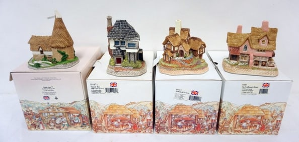 DAVID WINTER HAND PAINTED COTTAGES