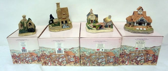 DAVID WINTER HAND PAINTED COTTAGES