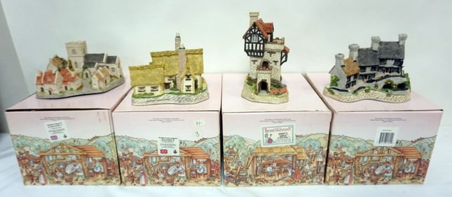 DAVID WINTER HAND PAINTED COTTAGES