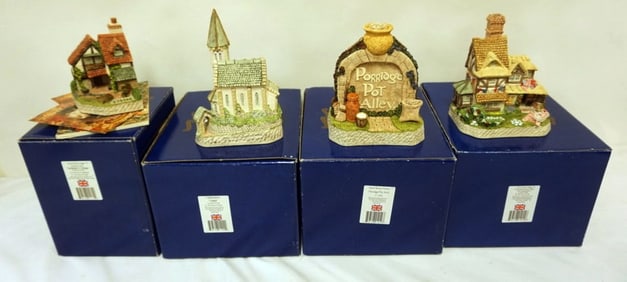 DAVID WINTER HAND PAINTED COTTAGES