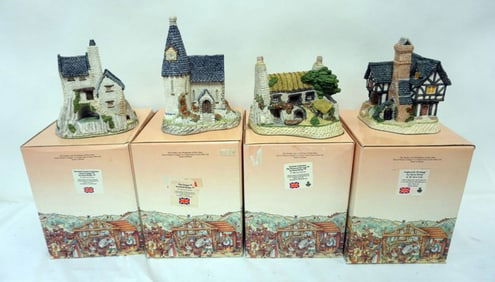 DAVID WINTER HAND PAINTED COTTAGES