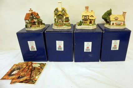 DAVID WINTER HAND PAINTED COTTAGES