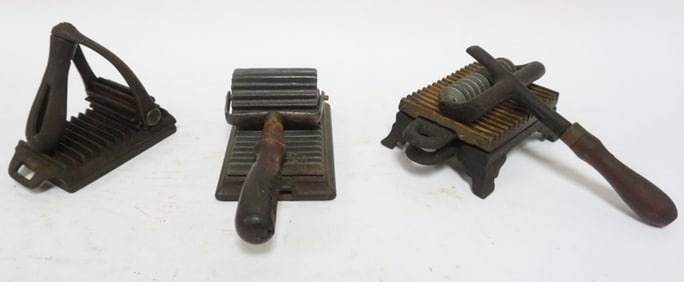 ANTIQUE FLAT IRON FLUTERS