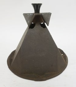 ANTIQUE CAST IRON SAD IRON FLAT IRON HEATER