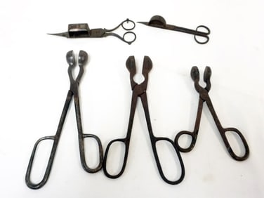 ANTIQUE CANDLE SNUFF AND TIN SMITH PLIERS