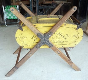 DAVIS SWING CHURN