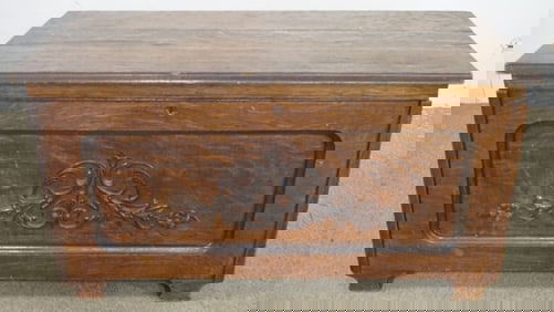 OAK STORAGE CHEST