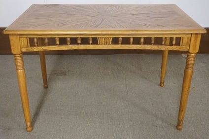 CONTEMPORARY OAK TABLE