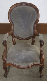 WALNUT VICTORIAN PARLOR ARM CHAIR