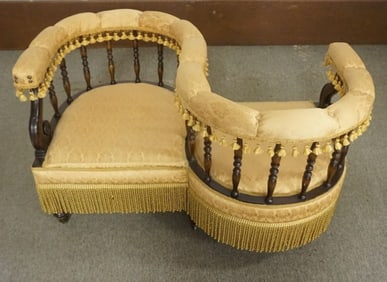 VICTORIAN UPHOLSTERED TETE TO TETE COURTING CHAIR